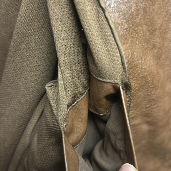 Guess Coat Men’s XL Brown with Silver Zippers. Knit at arms. - Picture 10 of 12